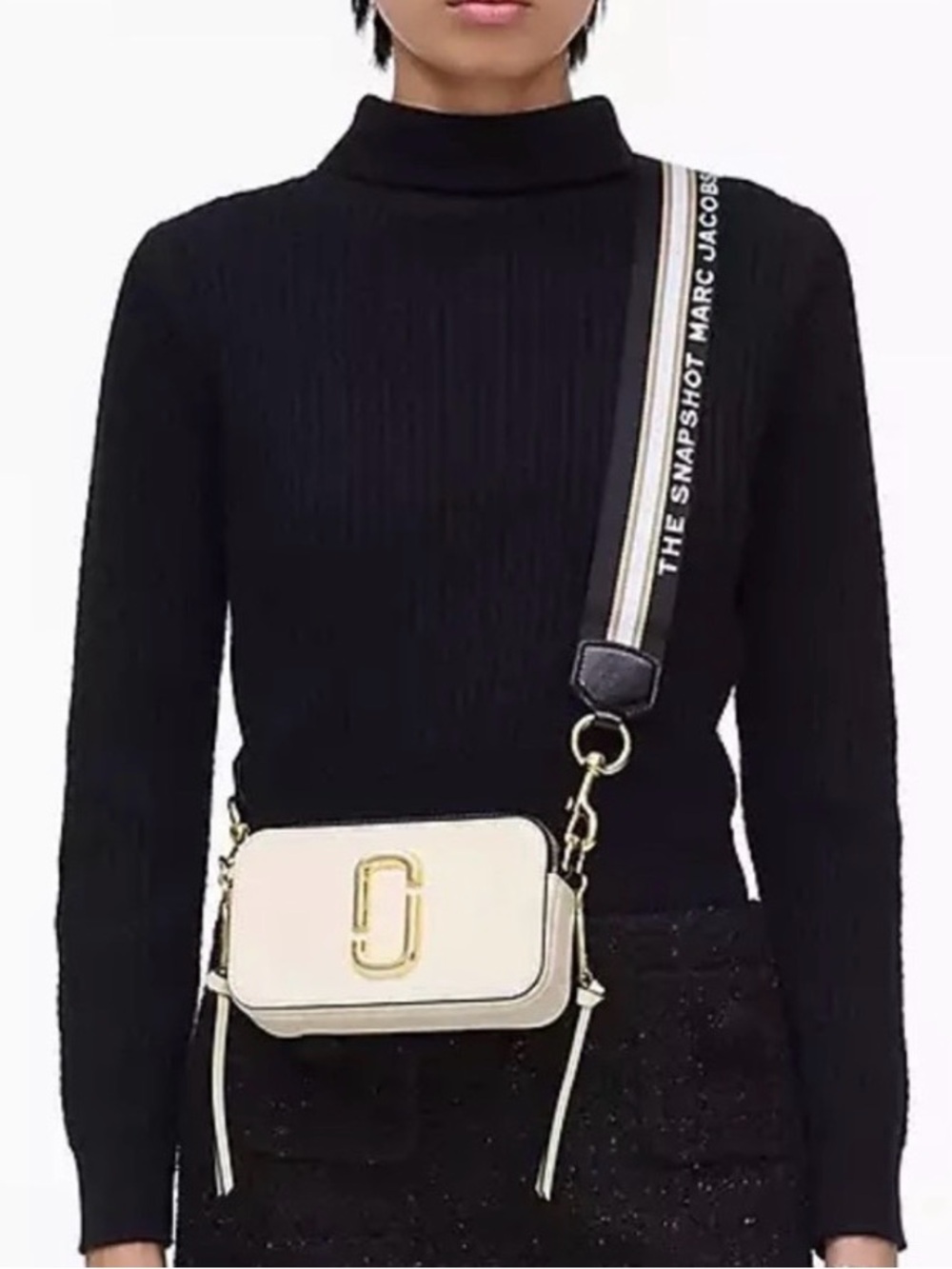 Marc Jacobs Cream and Black Snapshot Crossbody - Dust bag included! - Picture 7 of 11